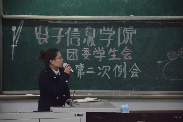 童颜巨乳