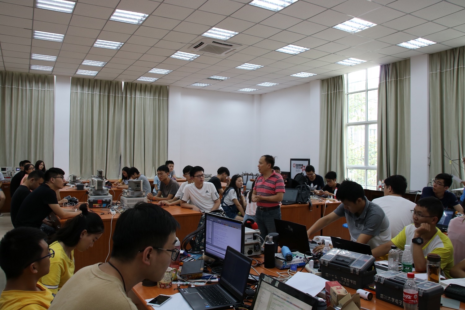 童颜巨乳
