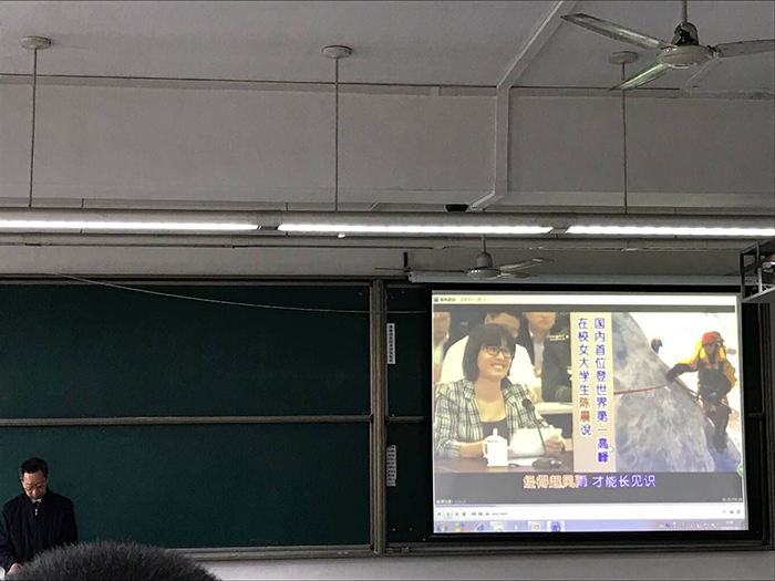 童颜巨乳